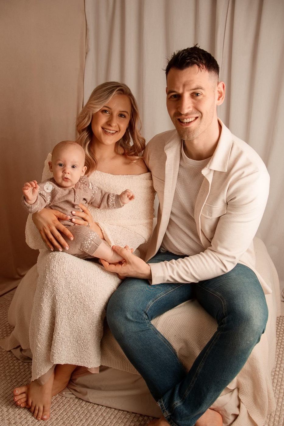 Family, Portrait & Pet photography by Fox Photo